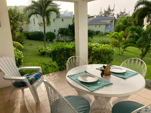 Comfortable Seaside Home Away from Home! in Jamaica in Canada - Image 8