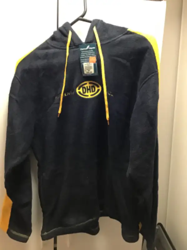 Hoody sweater brand new in Men's in Mississauga / Peel Region - Image 2