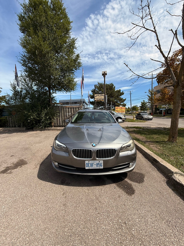 BMW xDrive 528i in Cars & Trucks in City of Toronto
