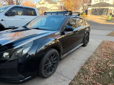 2011 Subaru Legacy in great condition. 200,000 kms Runs well and has had regular maintenance. 2.5 li...