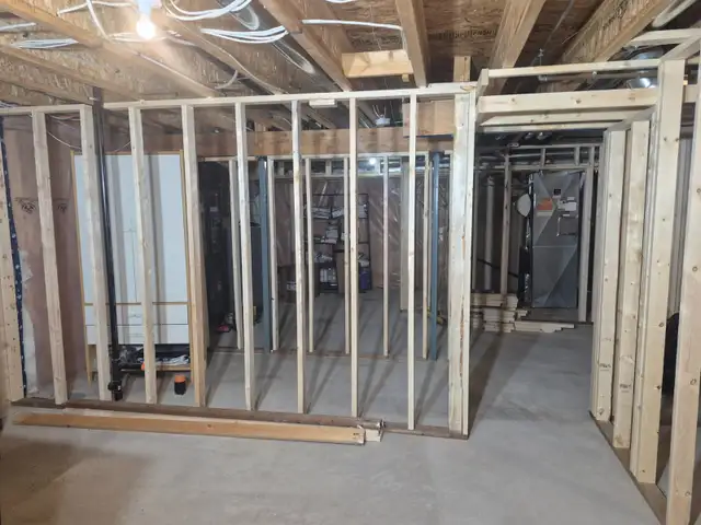 Weekend warrior basement framing.64961227010817120