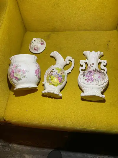 three vintage lions head pottery, View more