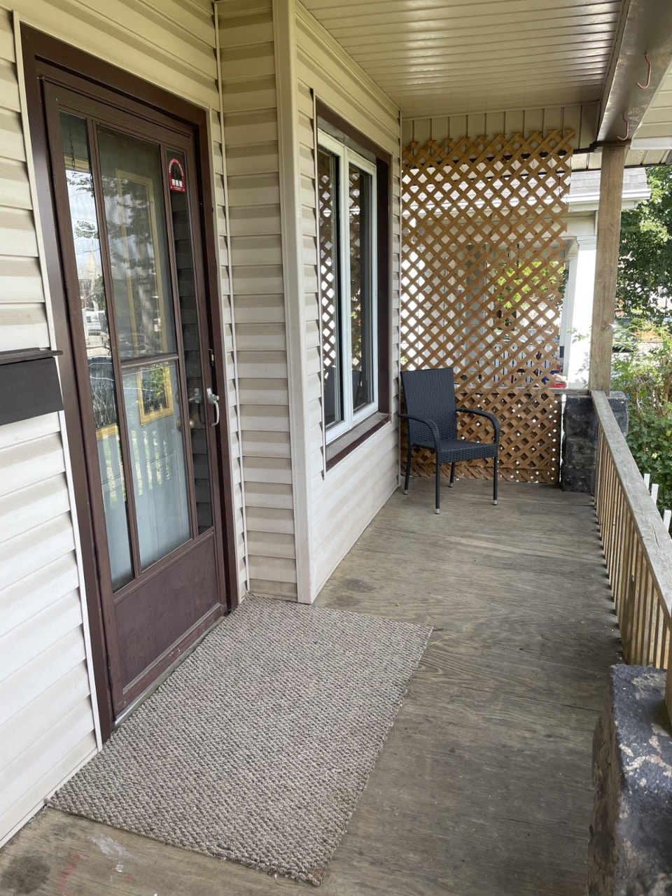 Clean Single Family Home 2