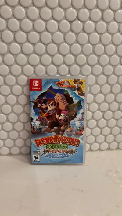 Donkey Kong Country Tropical Freeze (Nintendo Switch), View more