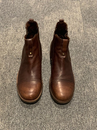 Men’s UGG® Biltmore Chelsea Boot - Oak/Brown - Size 12