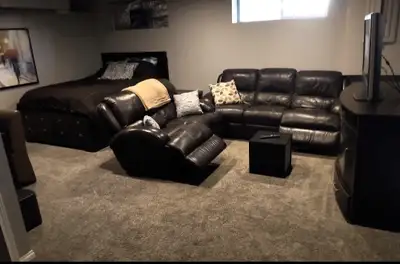 Clean and Quiet Living Space for Rent   $900. $500 DD