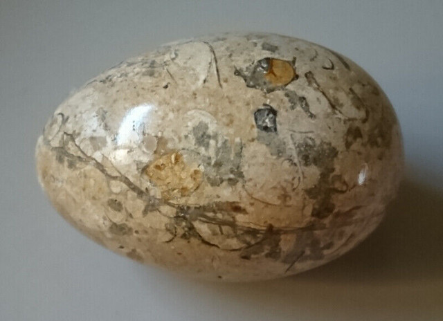 Vintage Solid Marble Egg Brown & Green Earthy Tones in Arts & Collectibles in Oshawa / Durham Region