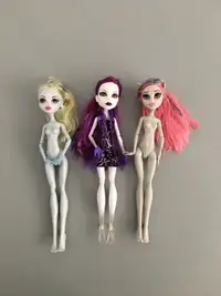 Monster High Poupées Doll Lagoona Rochelle Ghoyle Spectra