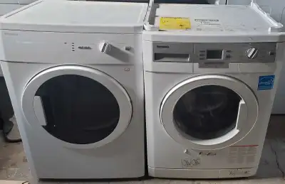 BLOMBERG FRONT-LOAD 24" WASHER N DRYER ^÷, View more