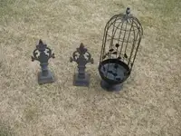 Plant holder with 2 cast iron finials