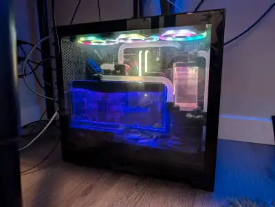 High-Performance Gaming PC - Ryzen 9 5900X & RTX 3080 Selling my custom-built gaming PC, designed fo...