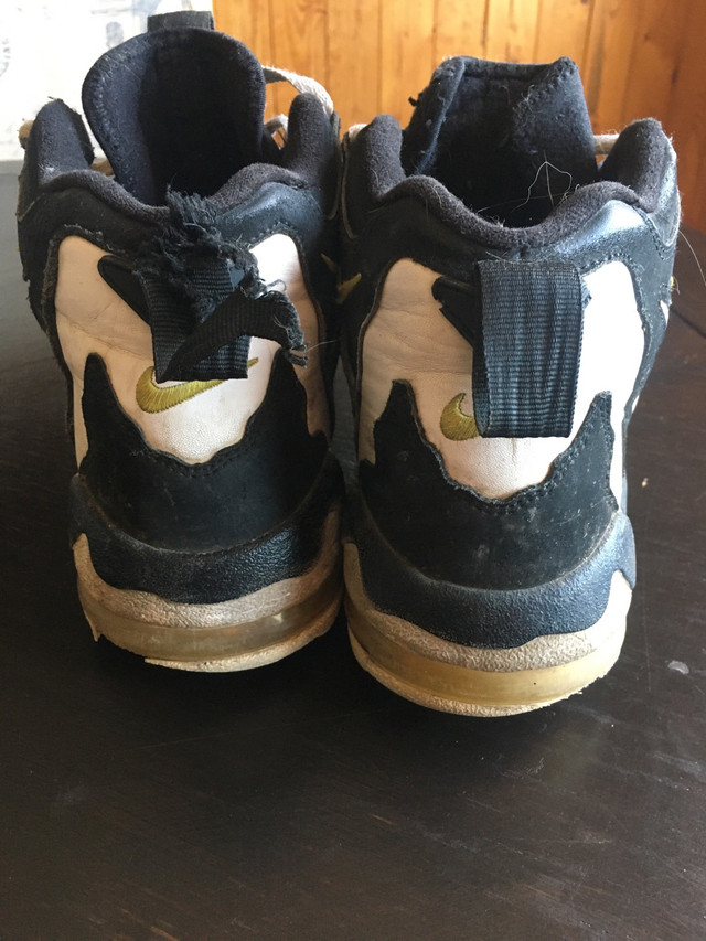 Size 10 Nike high tops  in Men's Shoes in Edmonton - Image 2