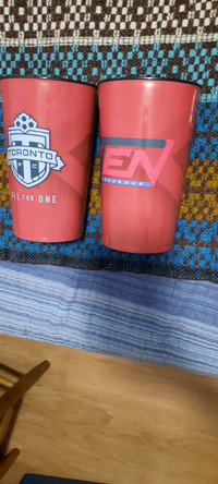 2 LARGE TFC CUPS WITH LIDS