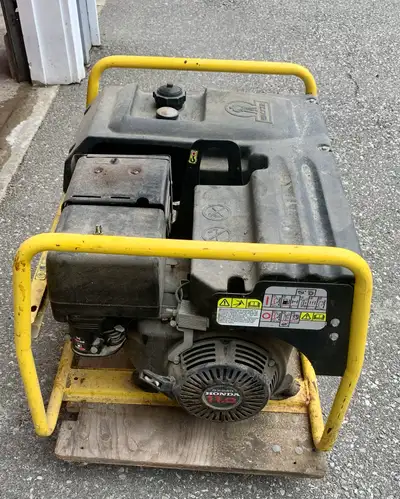 I'm selling a Wacker IG 5.6 generator, known for its reliability and robust performance. This used g...