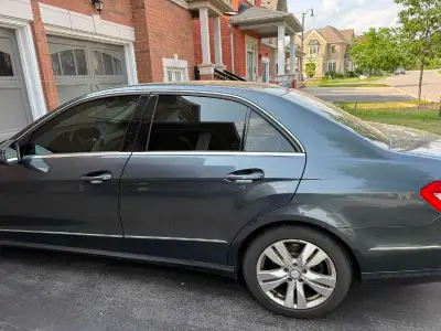 Great condition. Runs smooth as butter . No scratches, no dents . Original paint All season Tires ch...