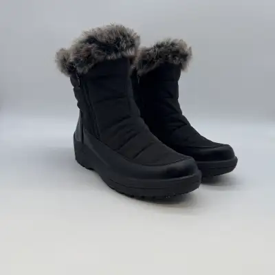 Women’s Winter Snow Boots Black Faux Fur Waterproof Size 7, View more