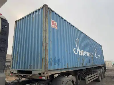 Our number: +1 365-654-6136 Description Features: Used 40 feet high-cube containers. Condition: Blue...