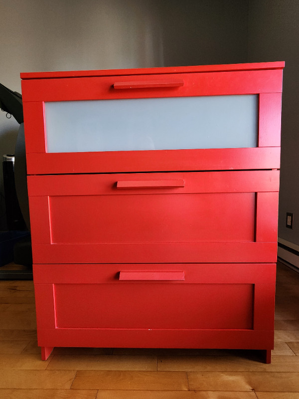 Commode 3 tiroirs "IKEA - BRIMNES" dans Commodes et armoires  à Ville de Montréal