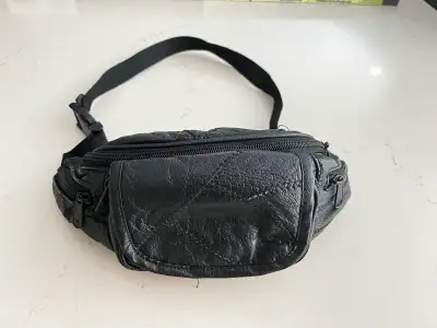 Black Vintage Leather Fanny Pack, View more