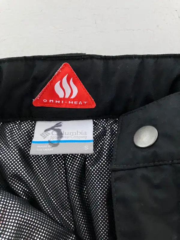 Columbia Omni Heat Winter Jacket & Ski Pants in Kids & Youth in Bedford - Image 4