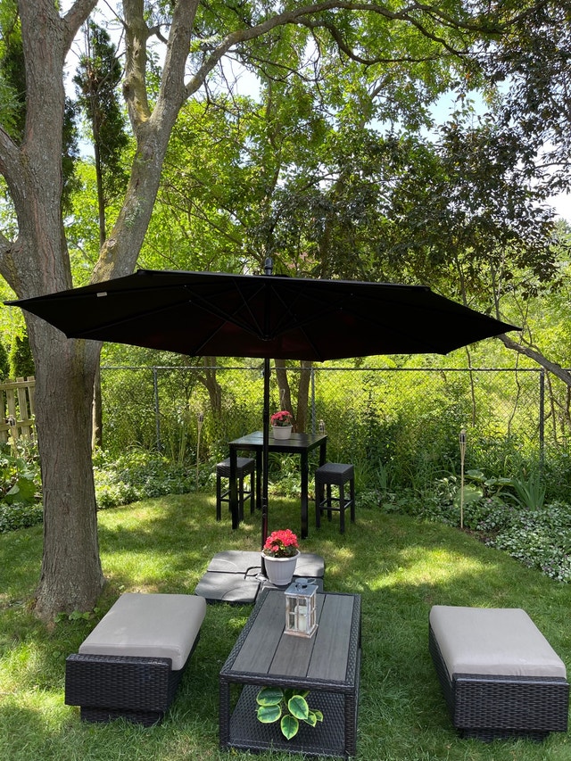 10 ft Parasol Cantilever Umbrella for Patio or Garden Patio & Garden