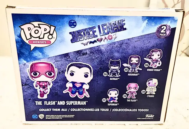 Funko Pop Superman & The Flash Vinyl Figures – 2 Pack in Arts & Collectibles in Grand Bend - Image 10