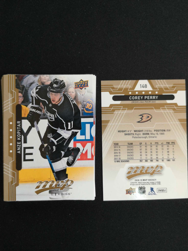 2018-2019 UpperDeck MVP Hockey Cards in Arts & Collectibles in Kingston