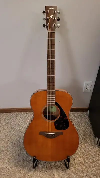 Yamaha FS 800 Acoustic Guitar w SSC, View more
