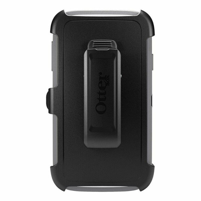 New OtterBox Defender Series Case and Holster for the Galaxy S4 in Cell Phone Accessories in Oakville / Halton Region - Image 3