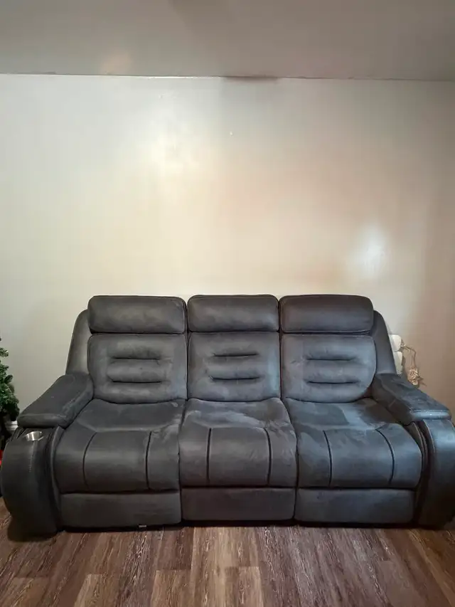 Recliner Couch