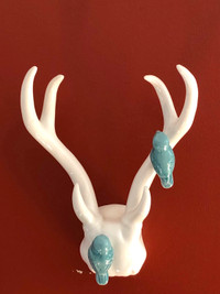 Ceramic antler with 2 birds wall art mint condition