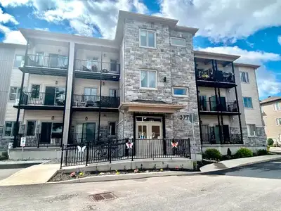 2 Bedroom