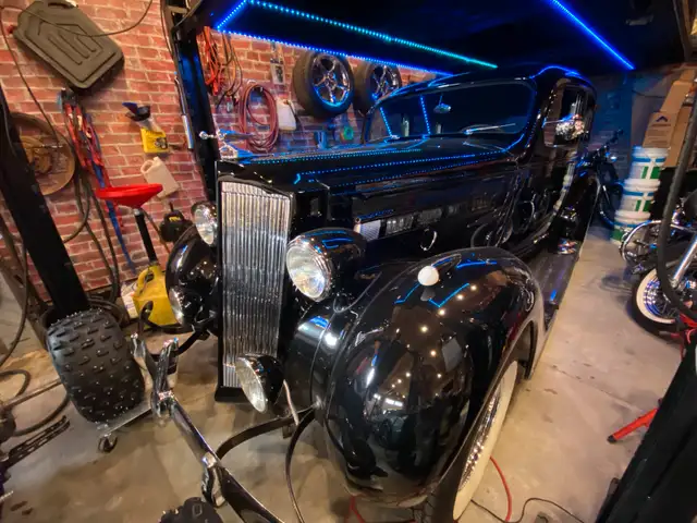 1937 Packard 120 Sedan in Classic Cars in Edmonton - Image 5
