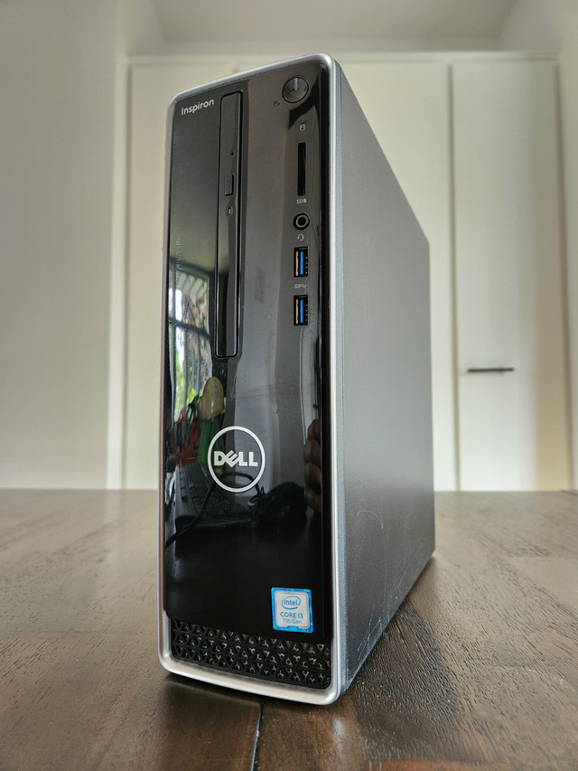 Desktop Dell Inspiron | Intel I3 | 8 Gb RAM | 240 Gb SSD | Wi-Fi dans Ordinateurs de bureau  à Laval/Rive Nord