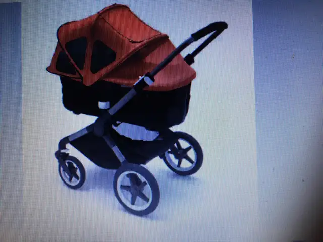 Breezy sun canopy in Strollers, Carriers & Car Seats in City of Montréal - Image 6