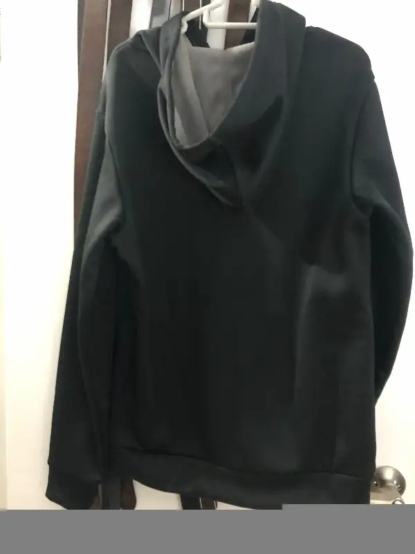 BENCH MENS SWEATER in Men's in Edmonton - Image 4