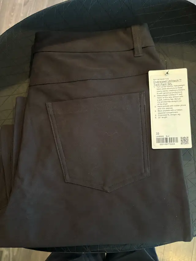Men's Black Pants in Men's in Calgary - Image 3