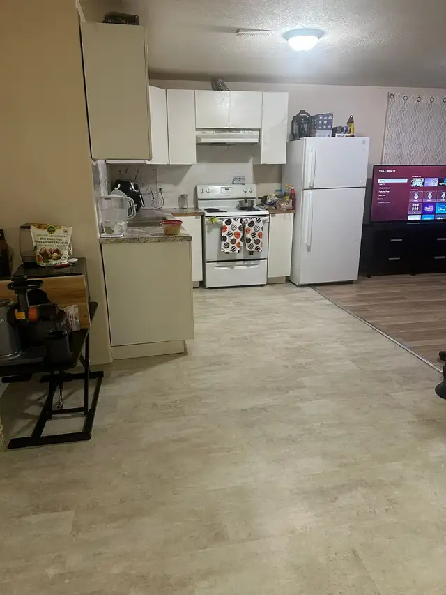 Basment for rent in Long Term Rentals in Calgary - Image 7