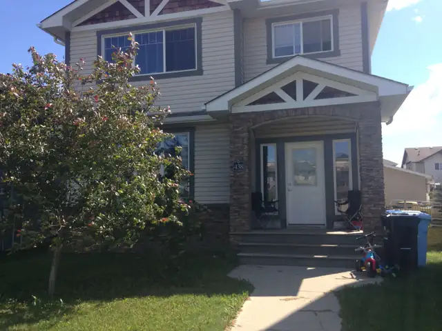 Top of House for rent in Eagle Ridge in Long Term Rentals in Fort McMurray - Image 3