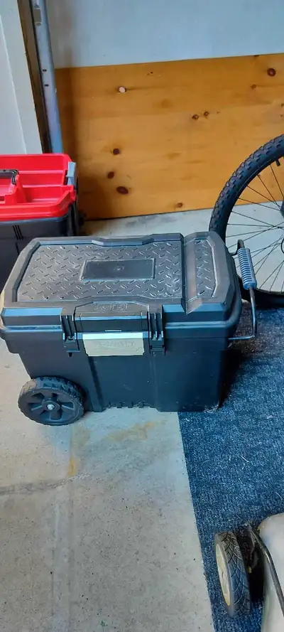 Tool box - Portable (on wheels), View more