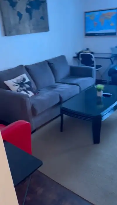 Furnished Room for Rent – Downtown Whitehorse( Only for girl) A furnished room is available for rent...