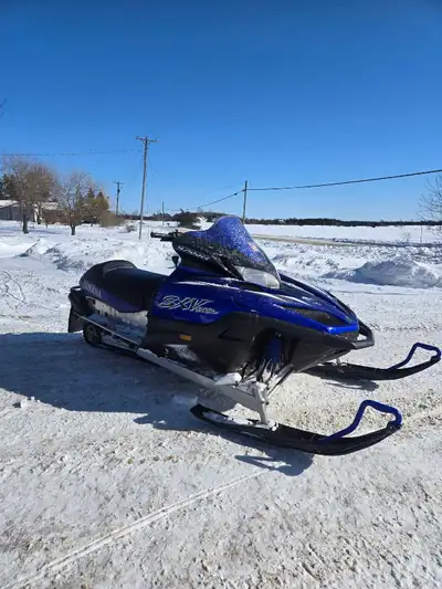 05 venom 600 red top tripple In immaculate shape electric start, reverse, heated grips runs like a t...