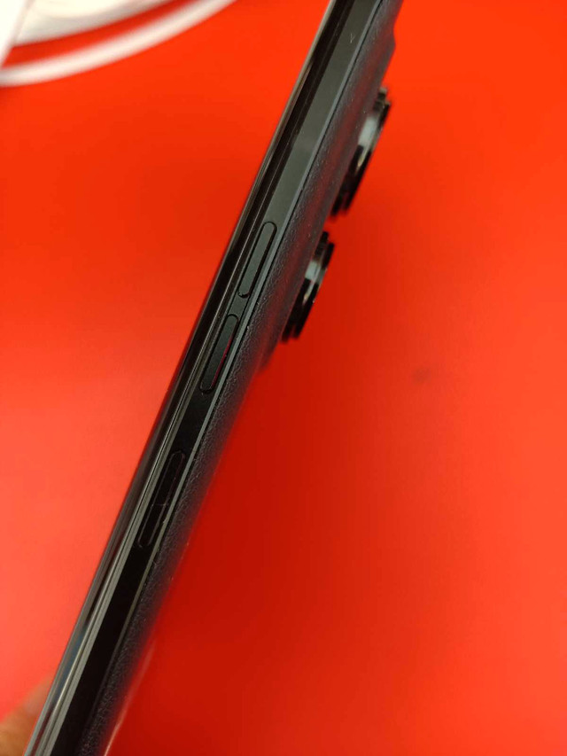 moto edge M 2023 open box 256gb in Cell Phones in Calgary - Image 3