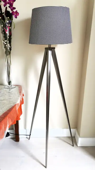 Stylish Three-Legged Floor Lamp, View more