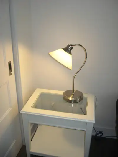Lampe de chevet, View more