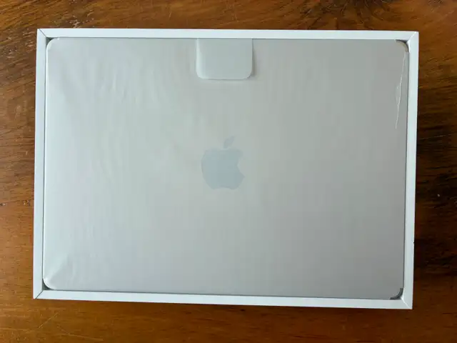 Brand New MacBook Air 13” (M4, 16GB RAM, 256GB SSD) in Laptops in Ottawa - Image 6