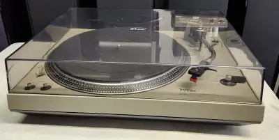 TECHNICS SL-1500 MANUAL  DIRECT DRIVE TURNTABLE, View more