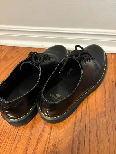 Dr. Martens 1461, View more