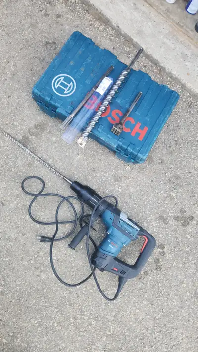 bosch rh 450 hammer drill bits case chissellslike new 565$$, View more