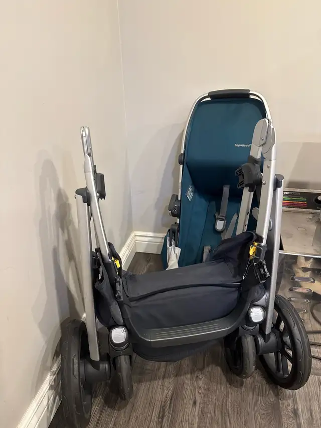 uppa baby stroller vista  in Strollers, Carriers & Car Seats in Oshawa / Durham Region - Image 2